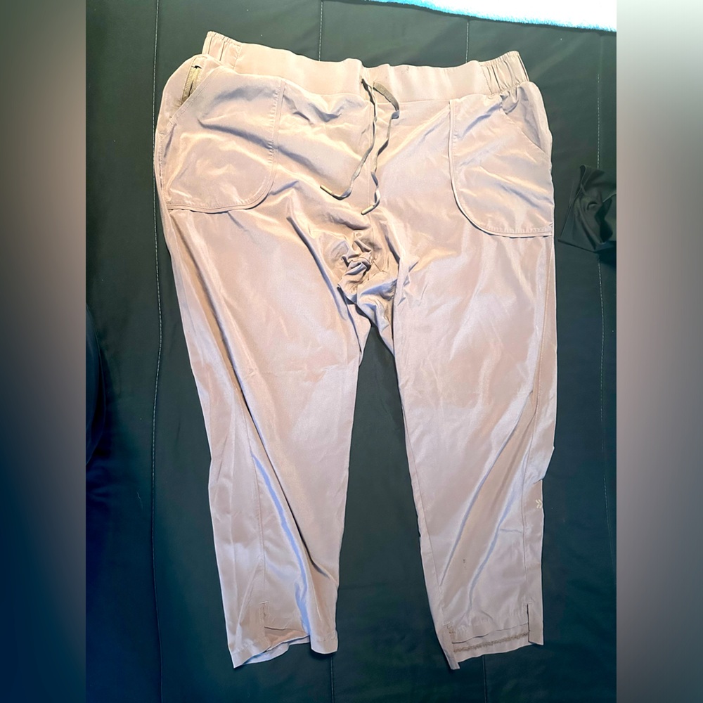 Plus size joggers